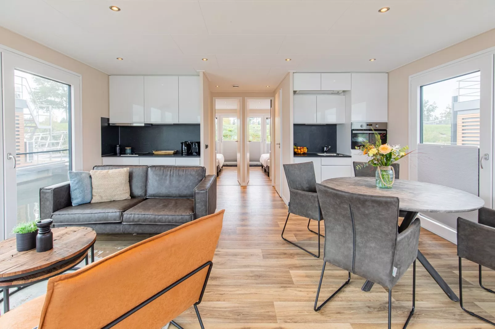 Vakantiepark Leukermeer 9-Wohnzimmer