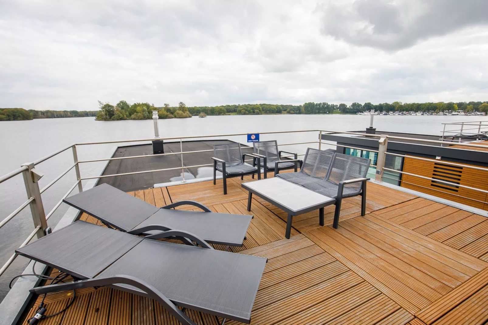 Vakantiepark Leukermeer 9-Terrasse/Balkon