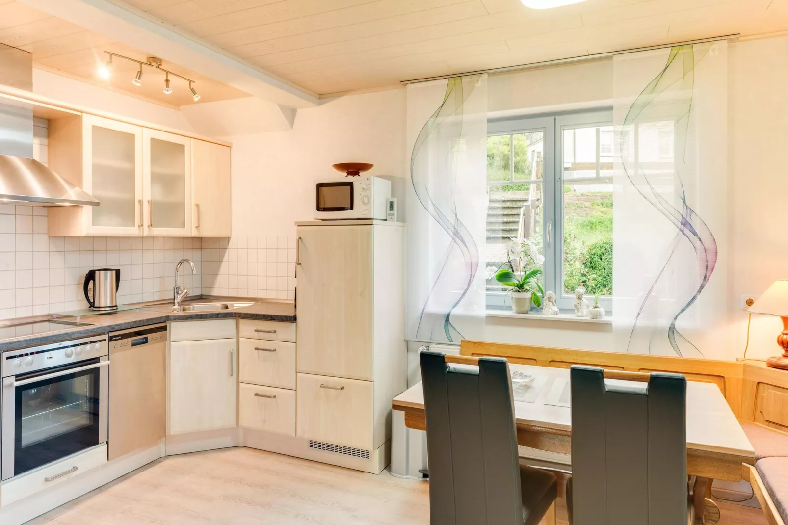 Zum Spitzen Land-Kitchen