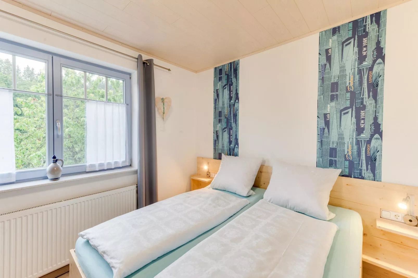 Zum Spitzen Land-Bedroom
