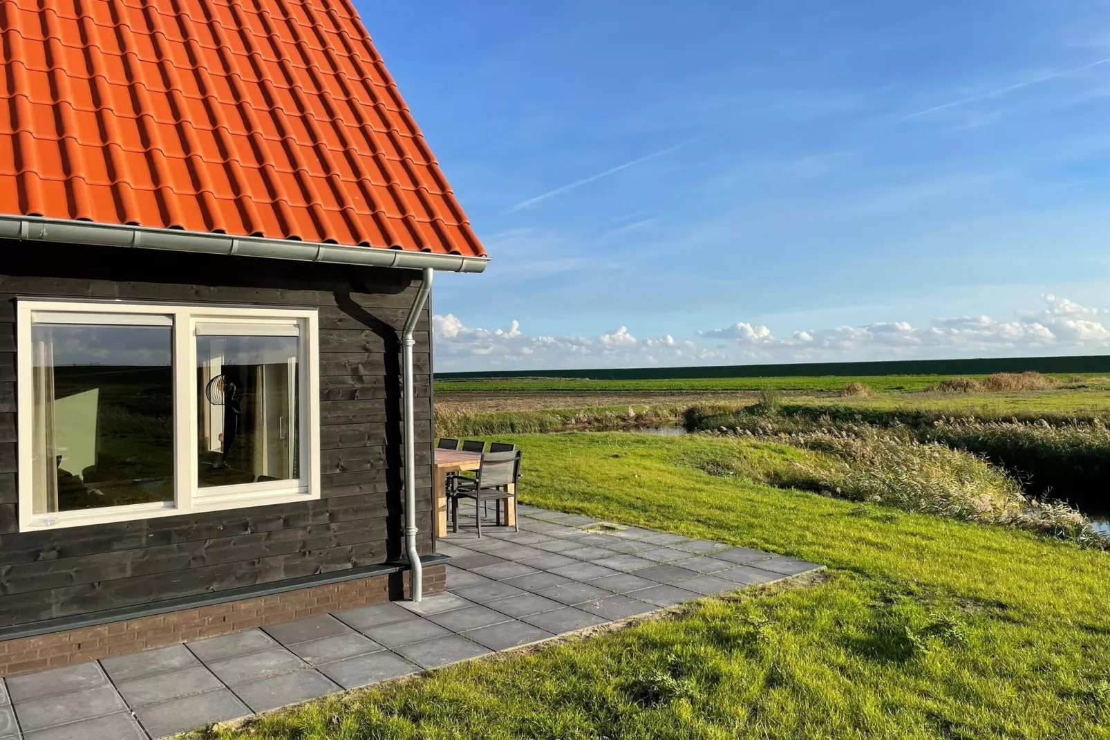 De Albatros Huis Nr 49-View summer