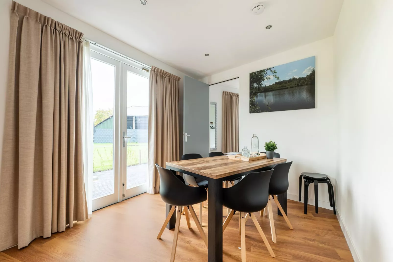 NR 2-Esszimmer