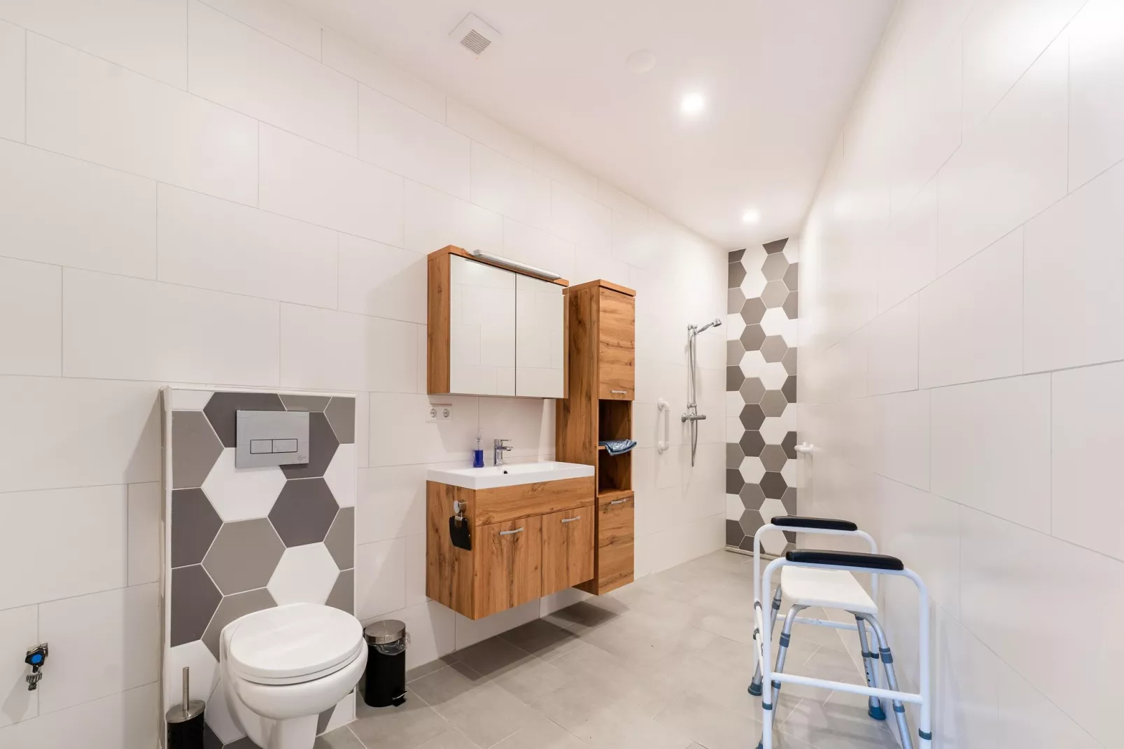 NR 2-Badezimmer