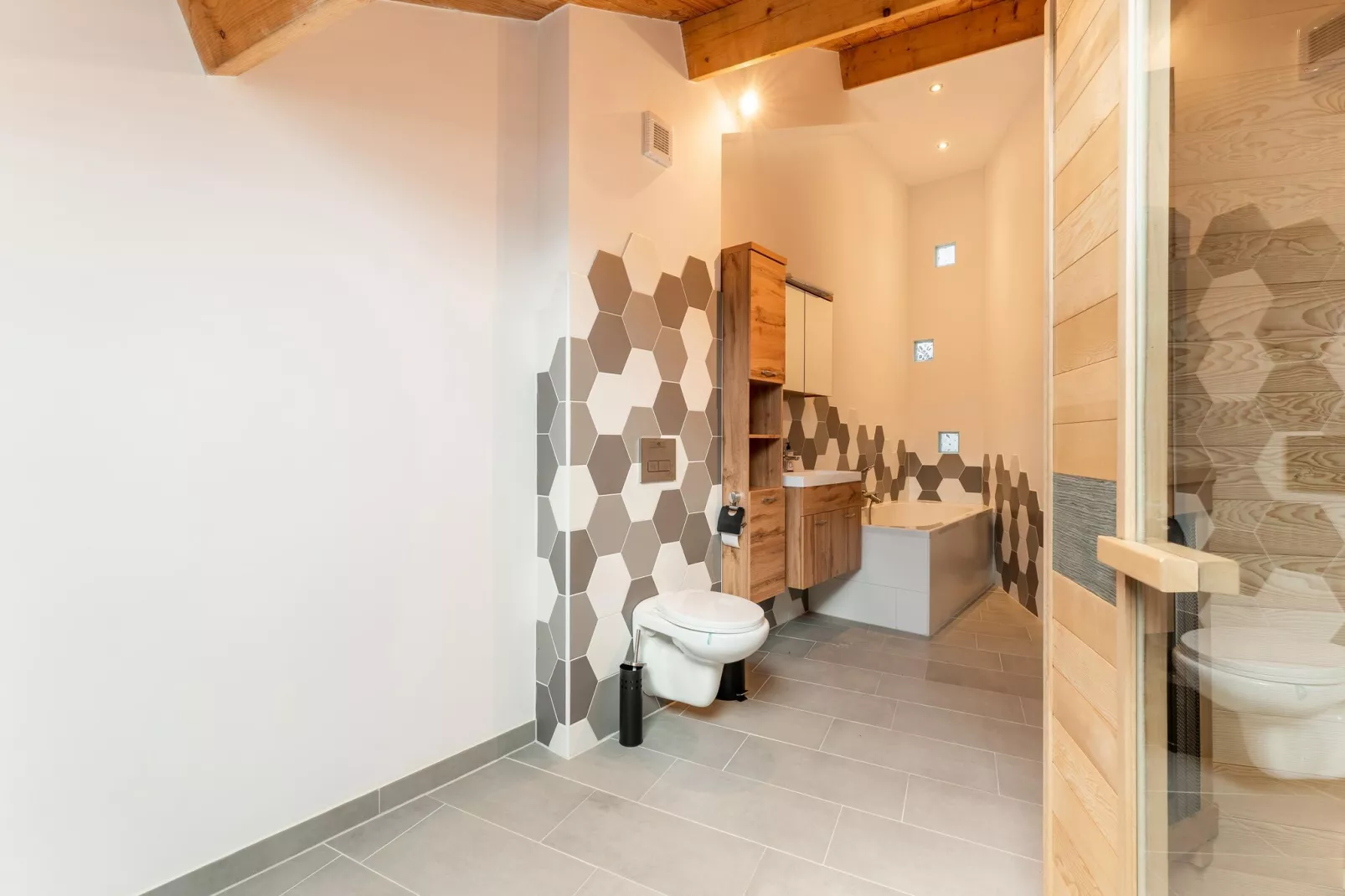 NR 2-Badezimmer