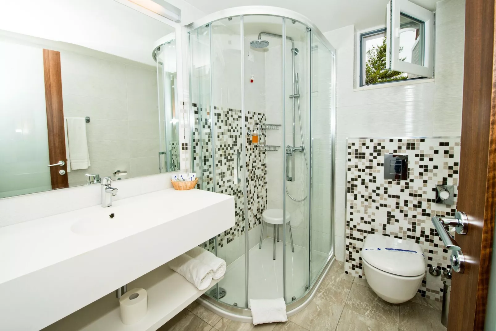 Zaton Holiday Resort - AP/4 Superior 4 Stars - 45qm  4 Pers-Salle de bain