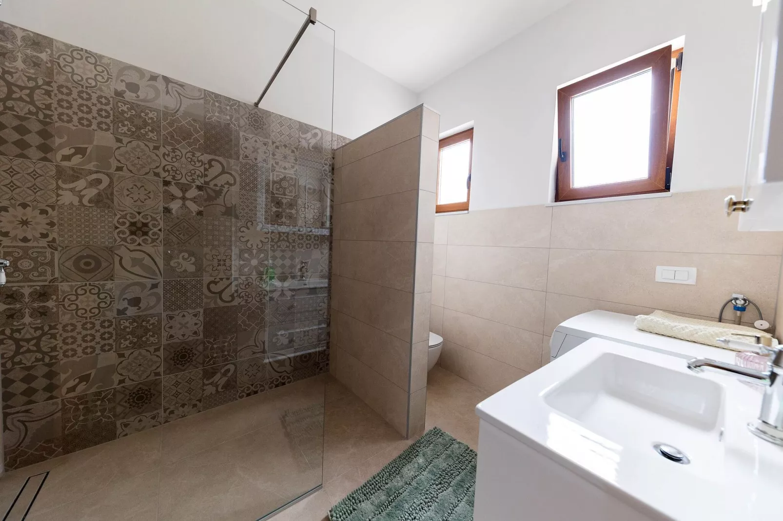 Evini Dvori-Bathroom