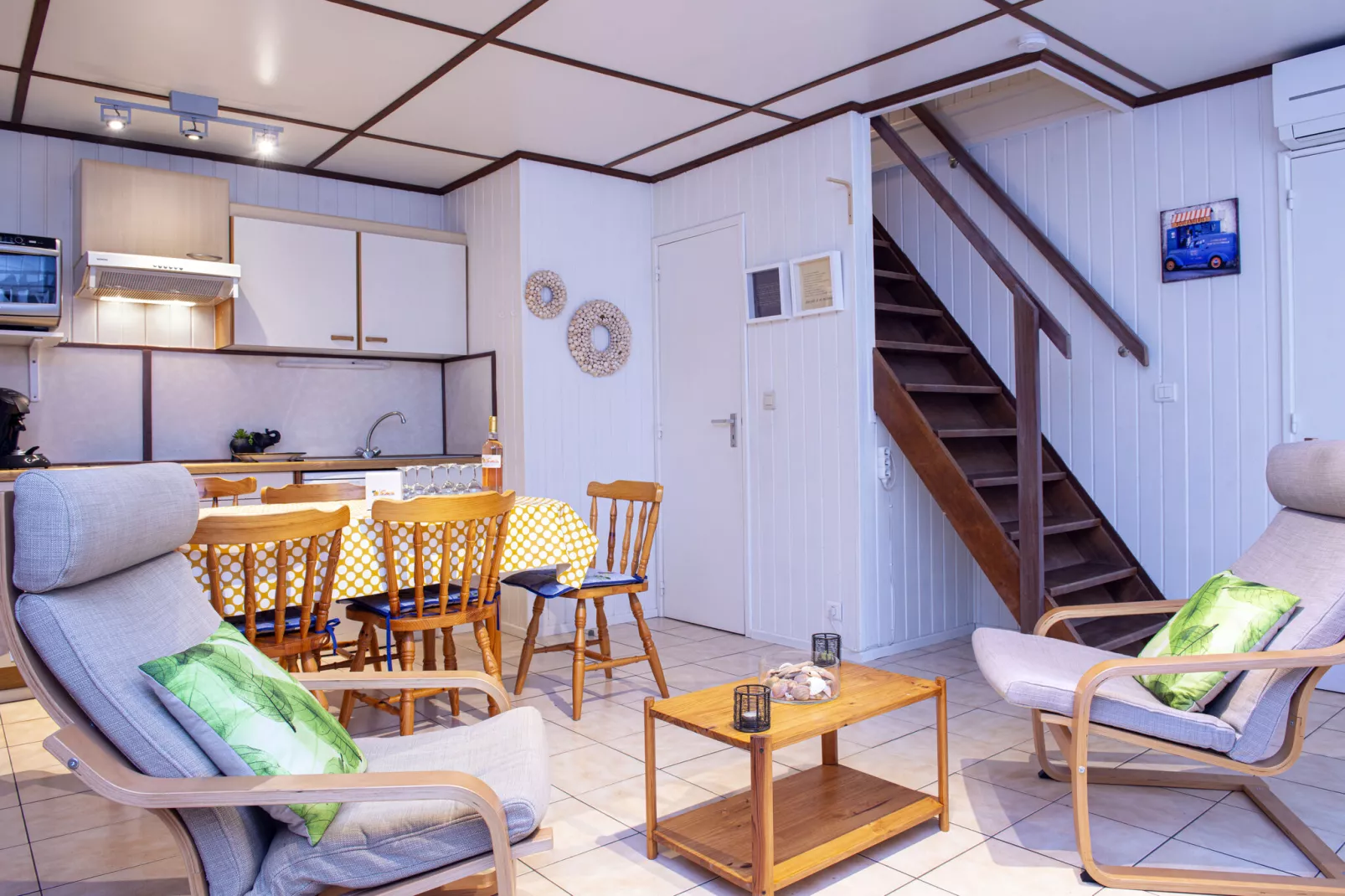 Domaine Les Tamaris et Les Portes du Soleil Portiragnes // Maison confort 3 chambres 7 pers-Living room