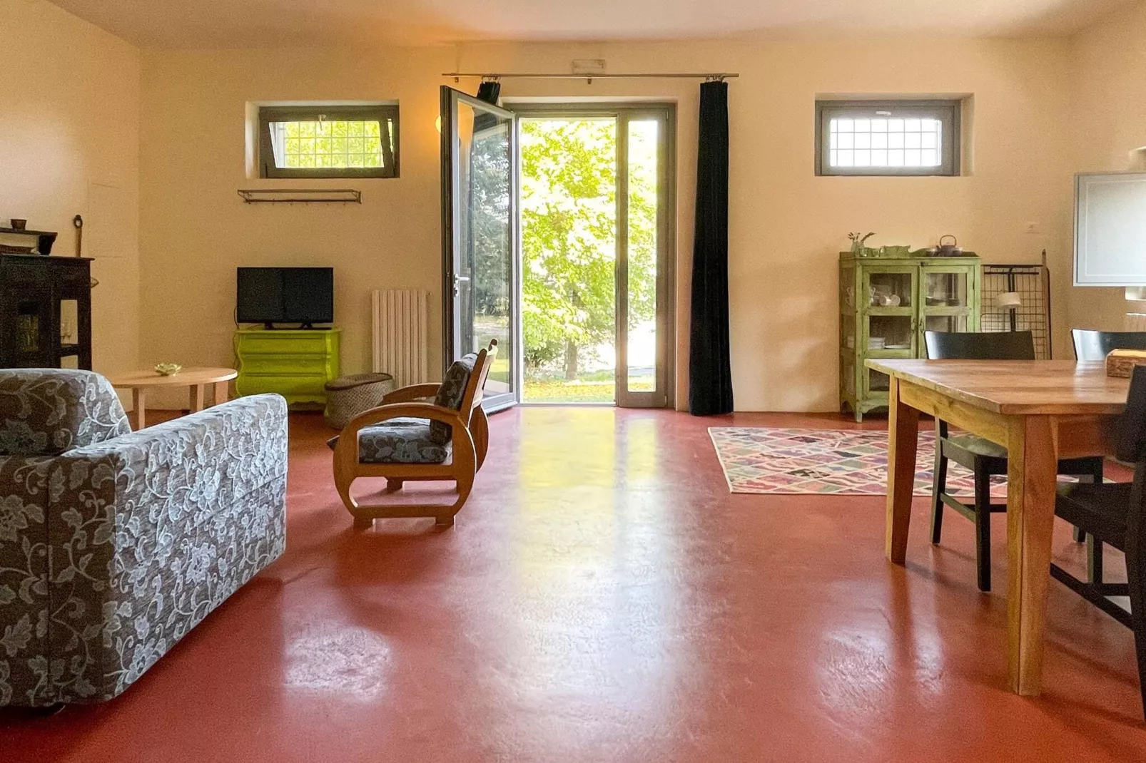 Il Sogno delle Api-Salon