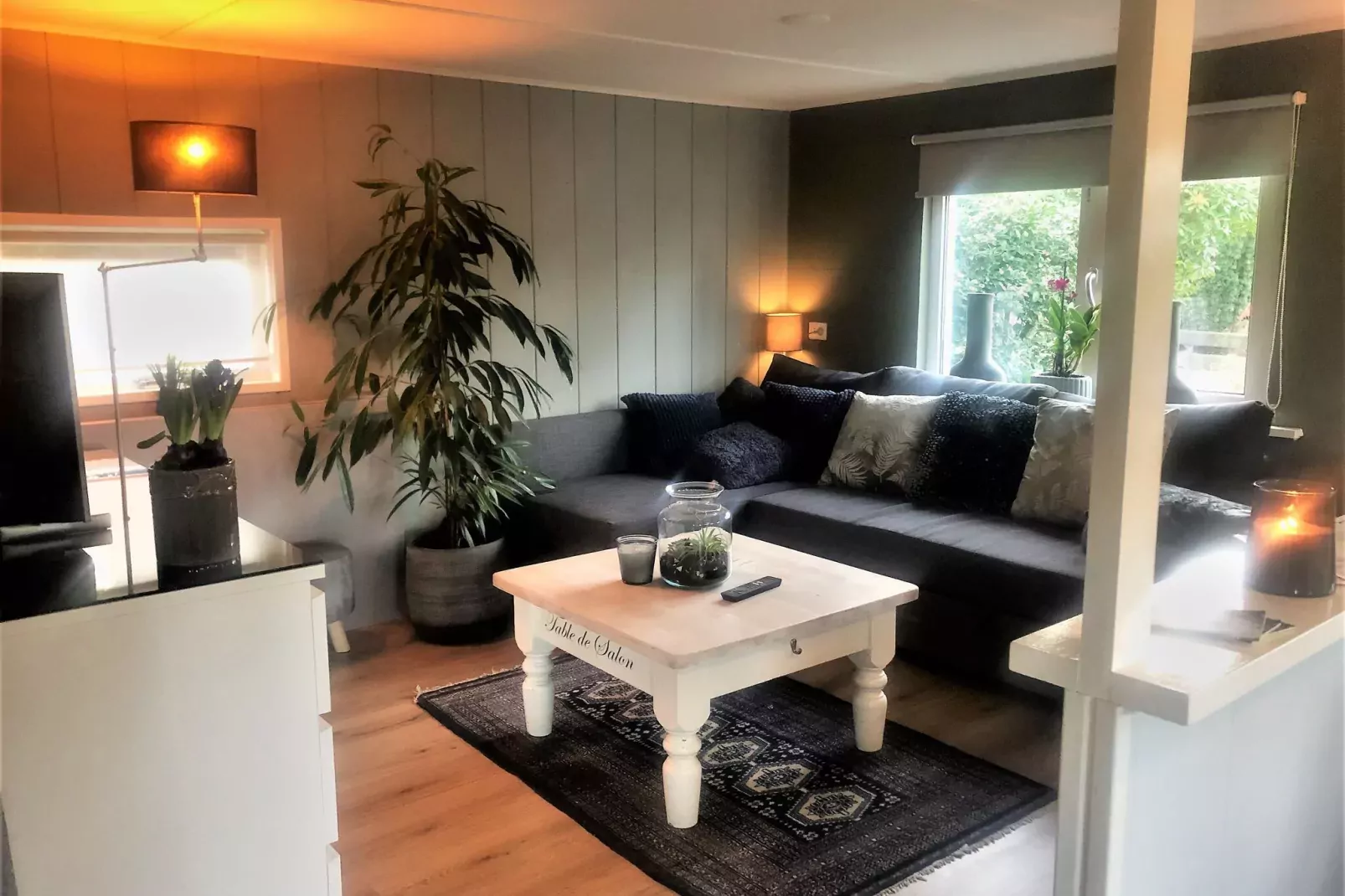 Steenmarter-Living room