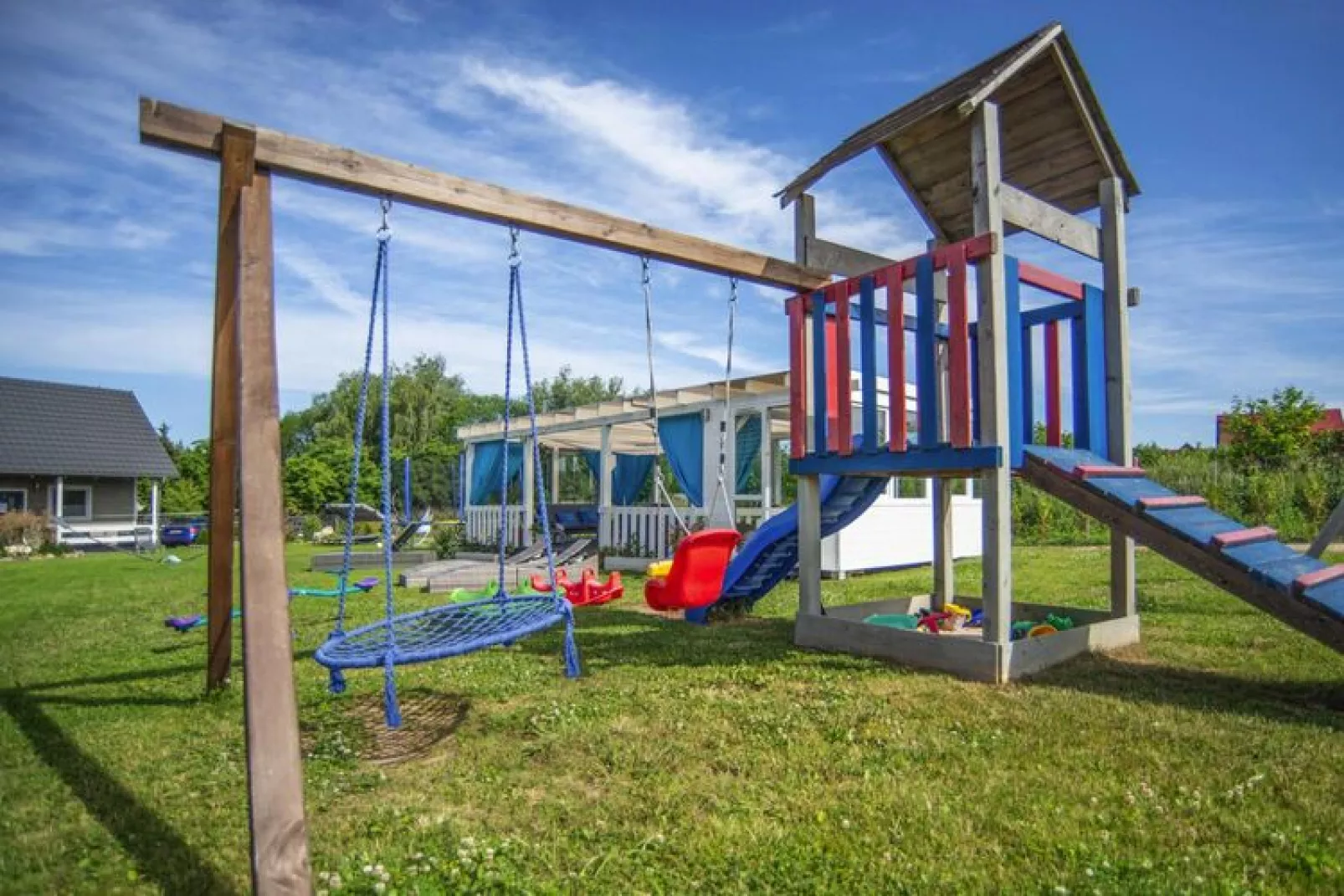 Domki DELUX Rewal-Park facilities