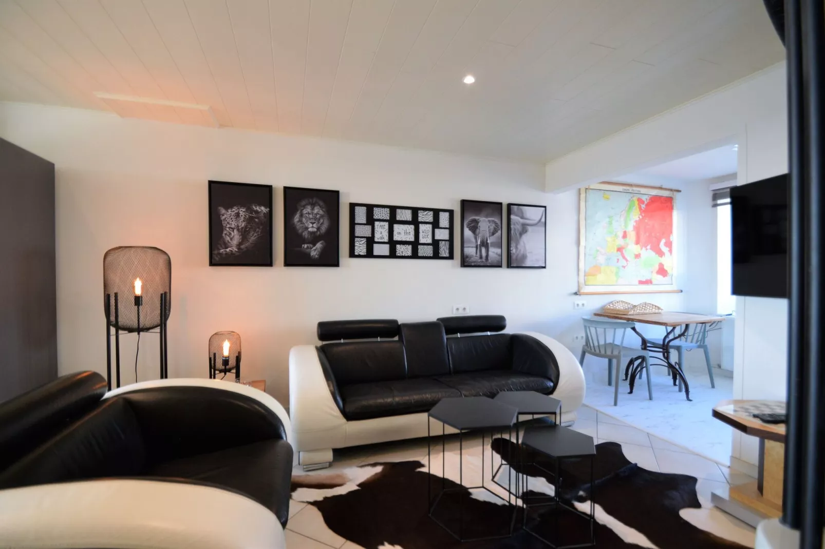Le Tonneau du Géant-Living room
