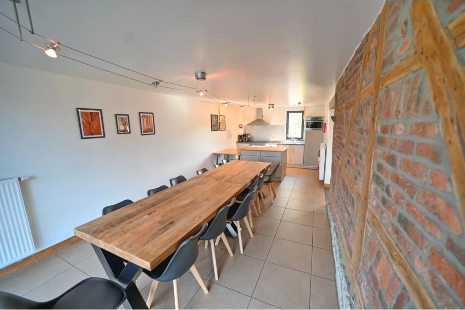 Chez Robert-Dining room