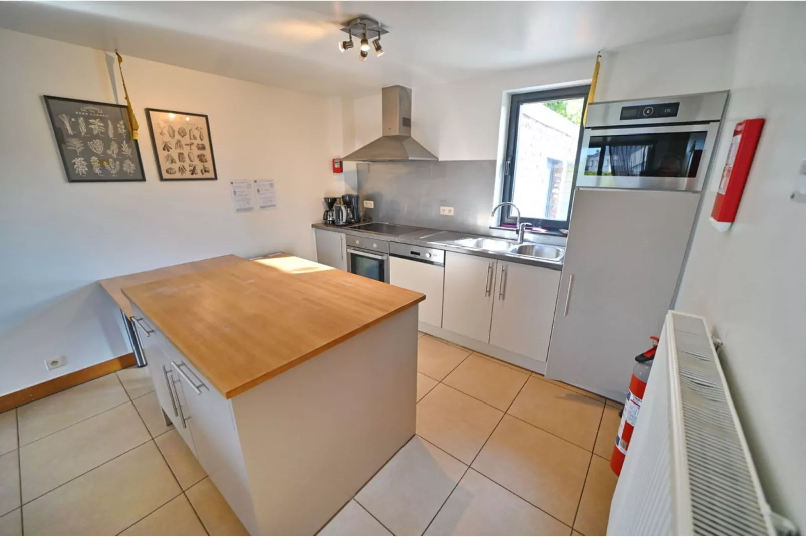 Chez Robert-Kitchen