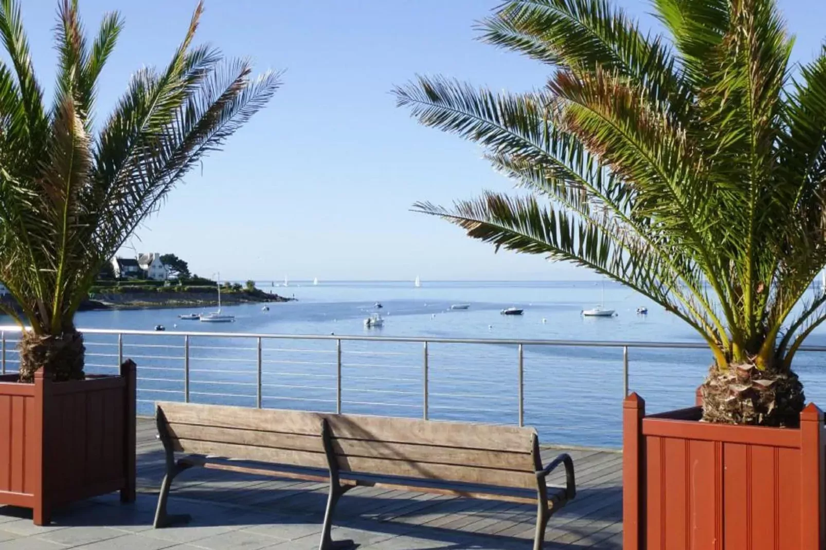 Holiday home Gouesnac'h-Gebiete Sommer 20 km