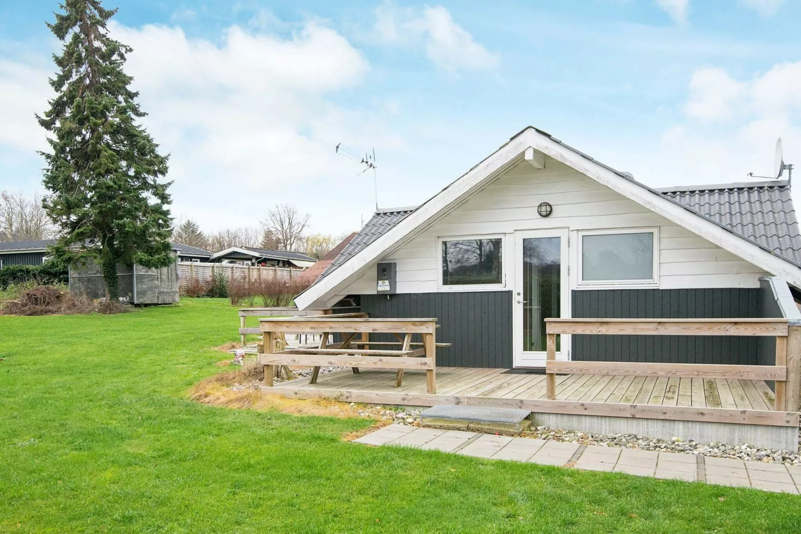 6 person holiday home in Hejls