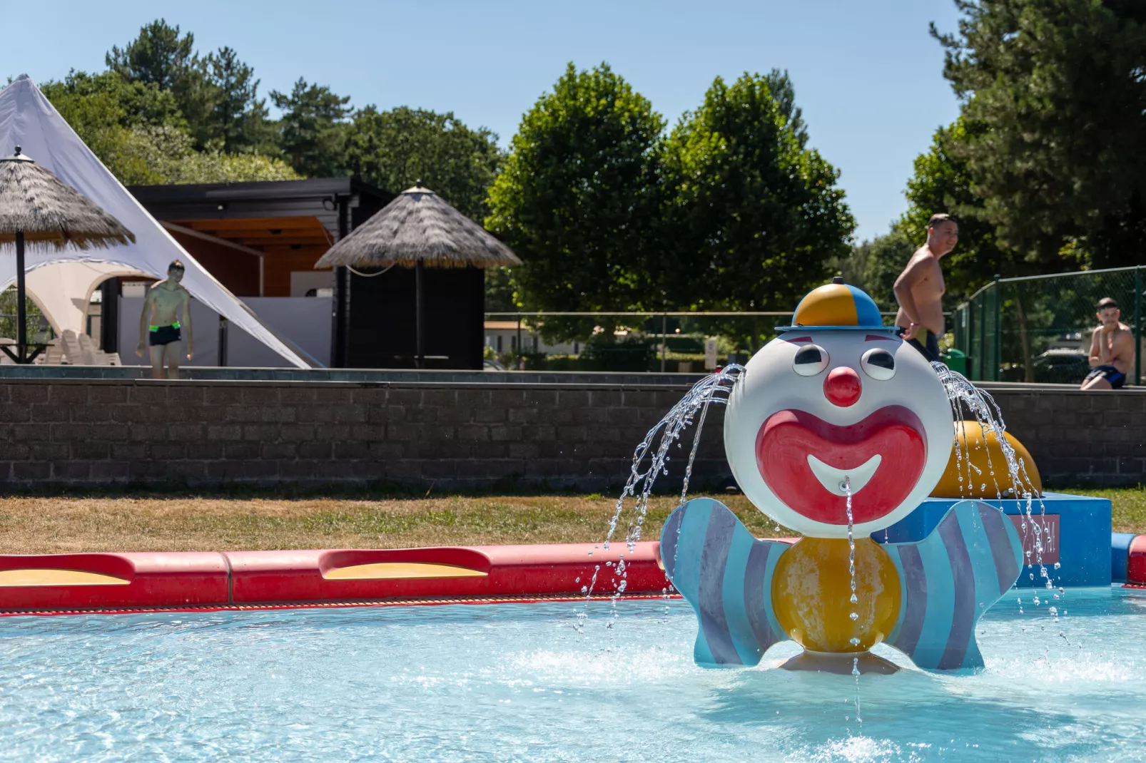 Vakantiepark Breebos 1-Park facilities