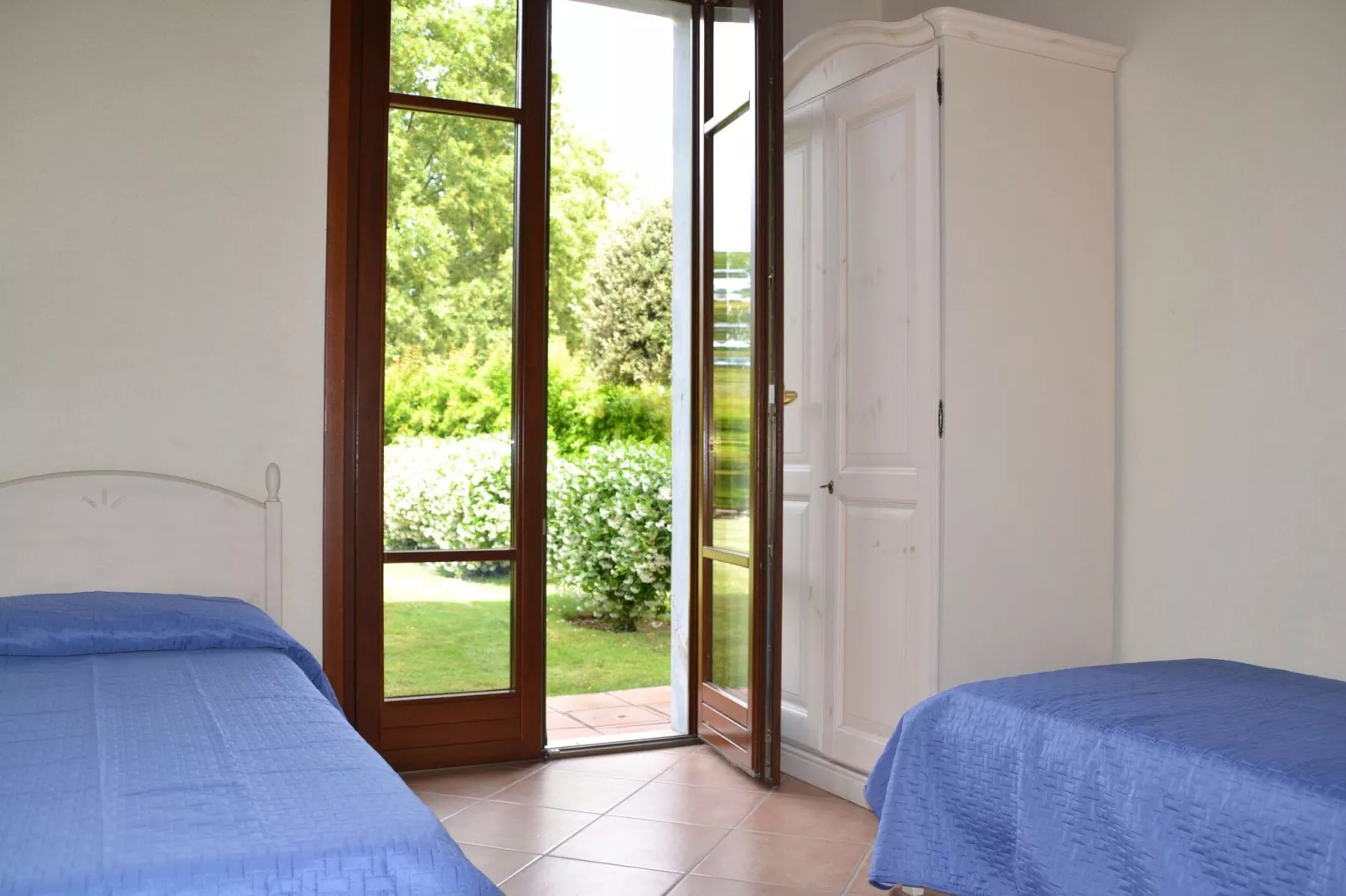 Garda Resort T6 PT Std-Bedroom