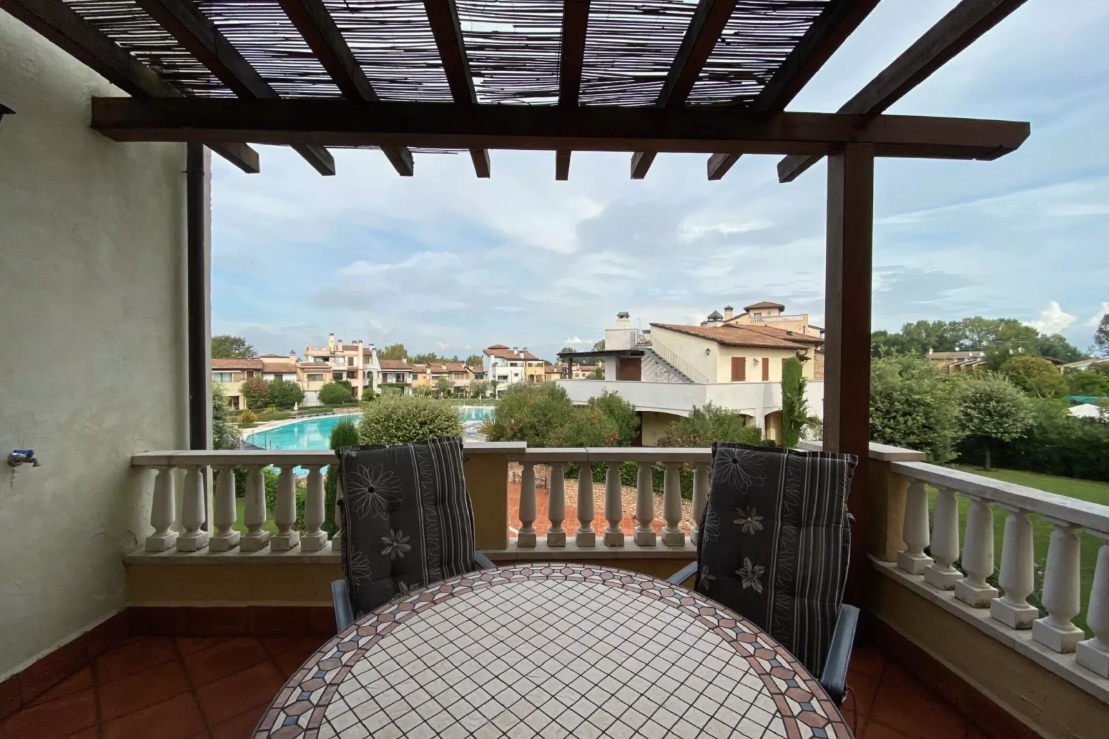 Garda Resort B4 1P Sup-Terrace balcony