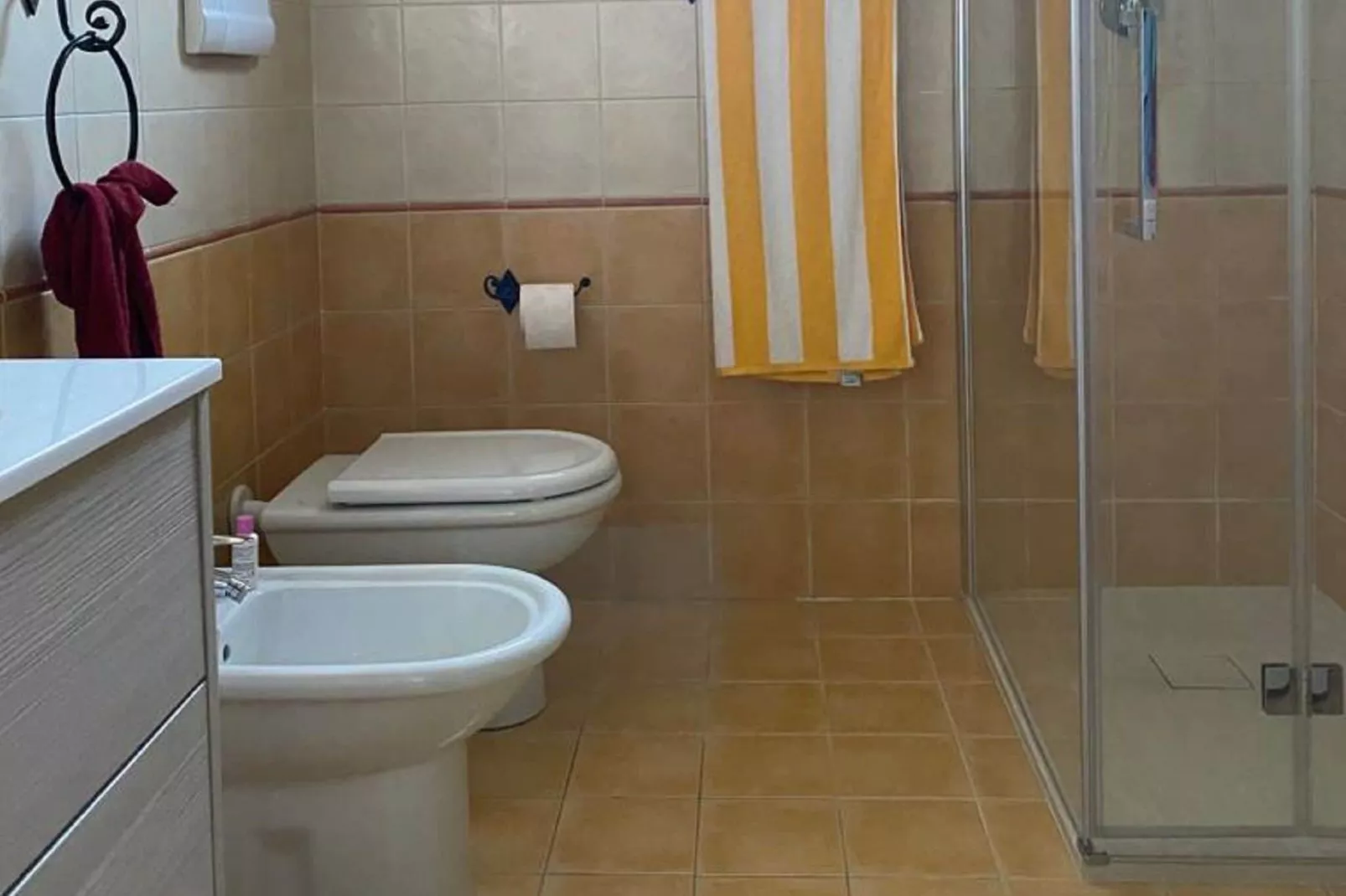 Garda Resort T6 PT Sup-Bathroom