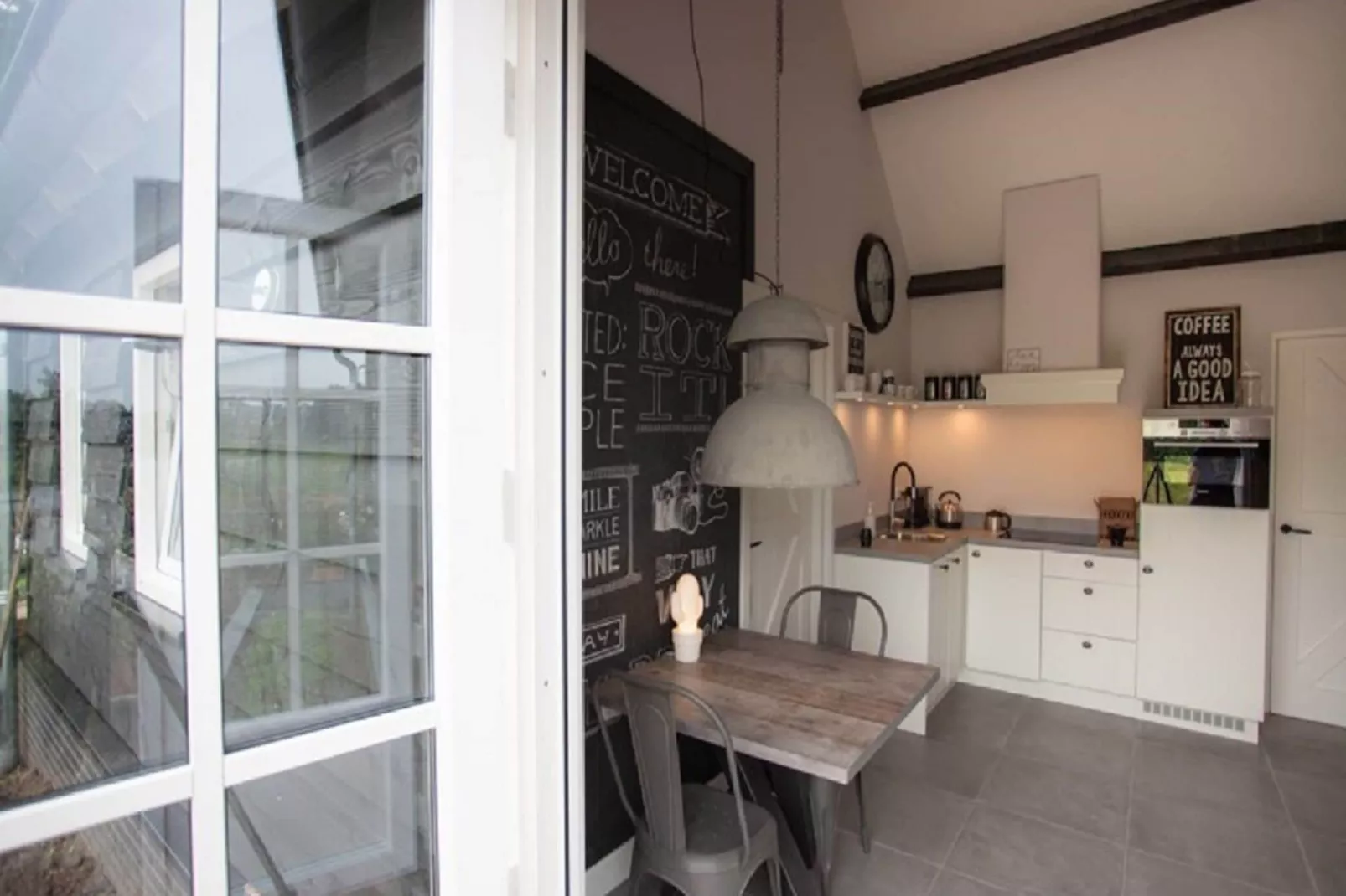 Vakantiehuis De Vlonder-Kitchen