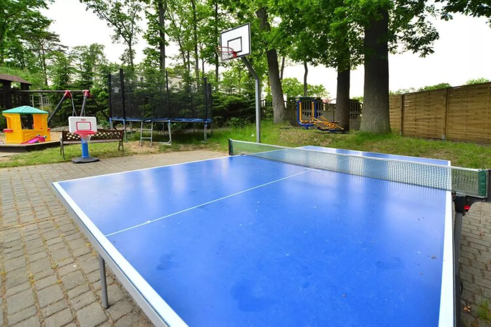 Apartamenty wakacyjne dla 4 osób Rewal-Schwimmbad
