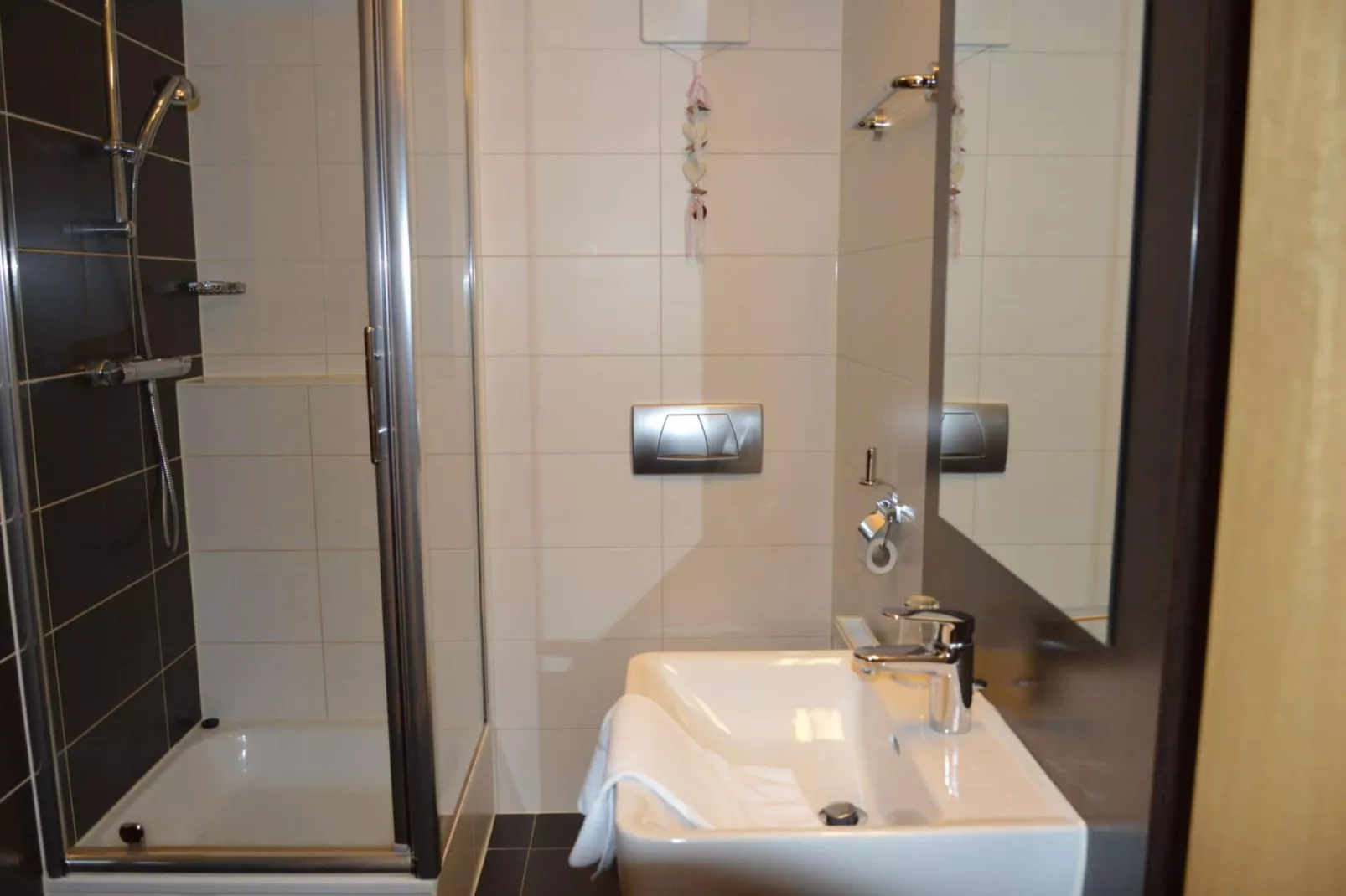 Alpenpark Turrach 5-Bathroom
