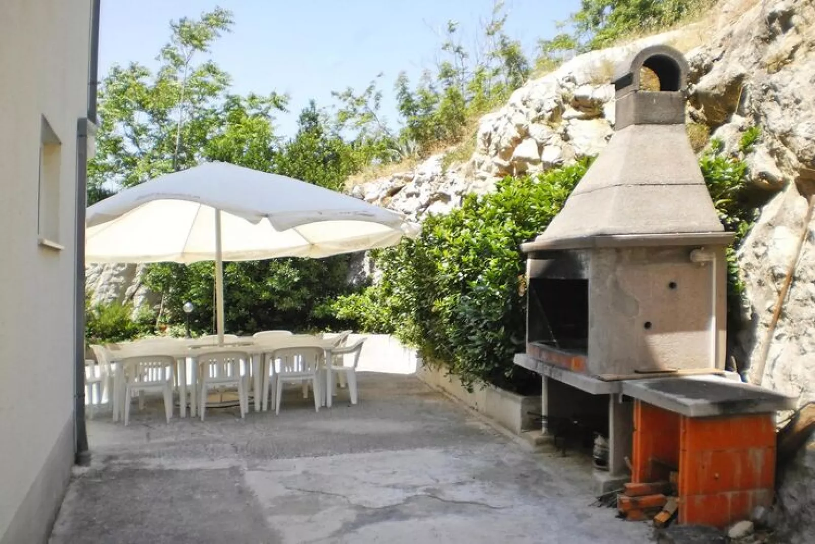 Apartments im Haus Ivan, Omis-A4 (AP 2+2)-Exterior summer