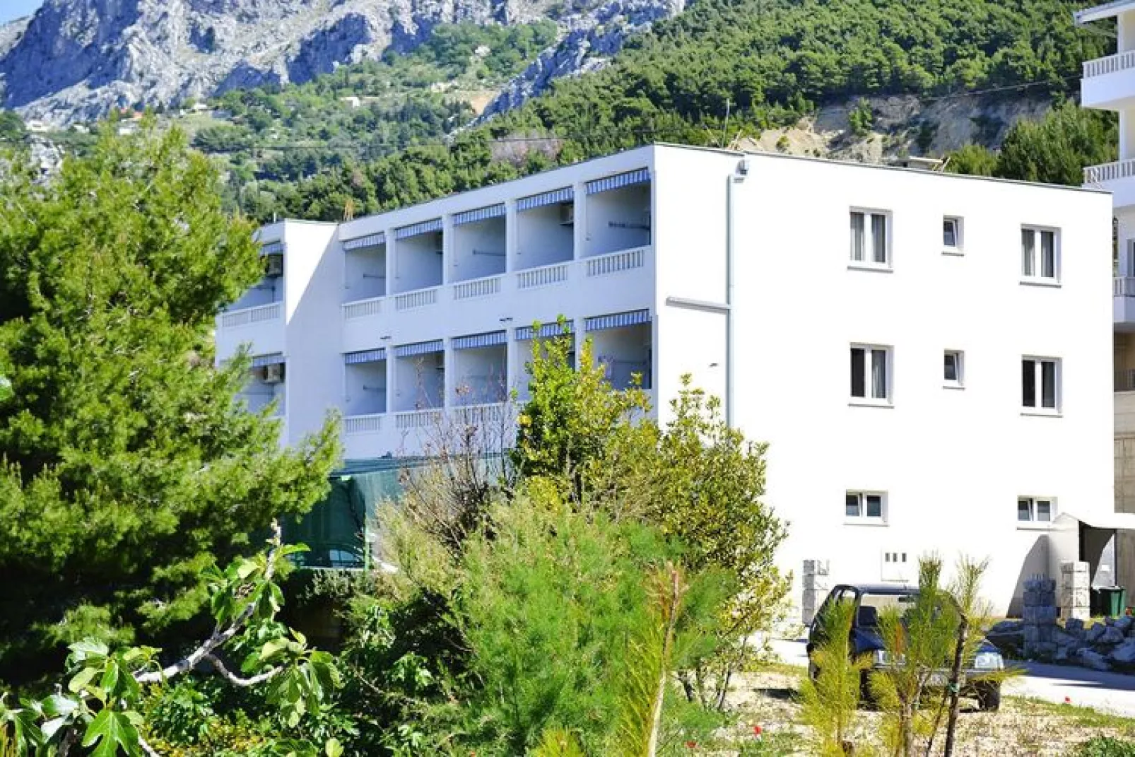 Apartments im Haus Ivan, Omis-A3 (S2+1)-Exterior summer