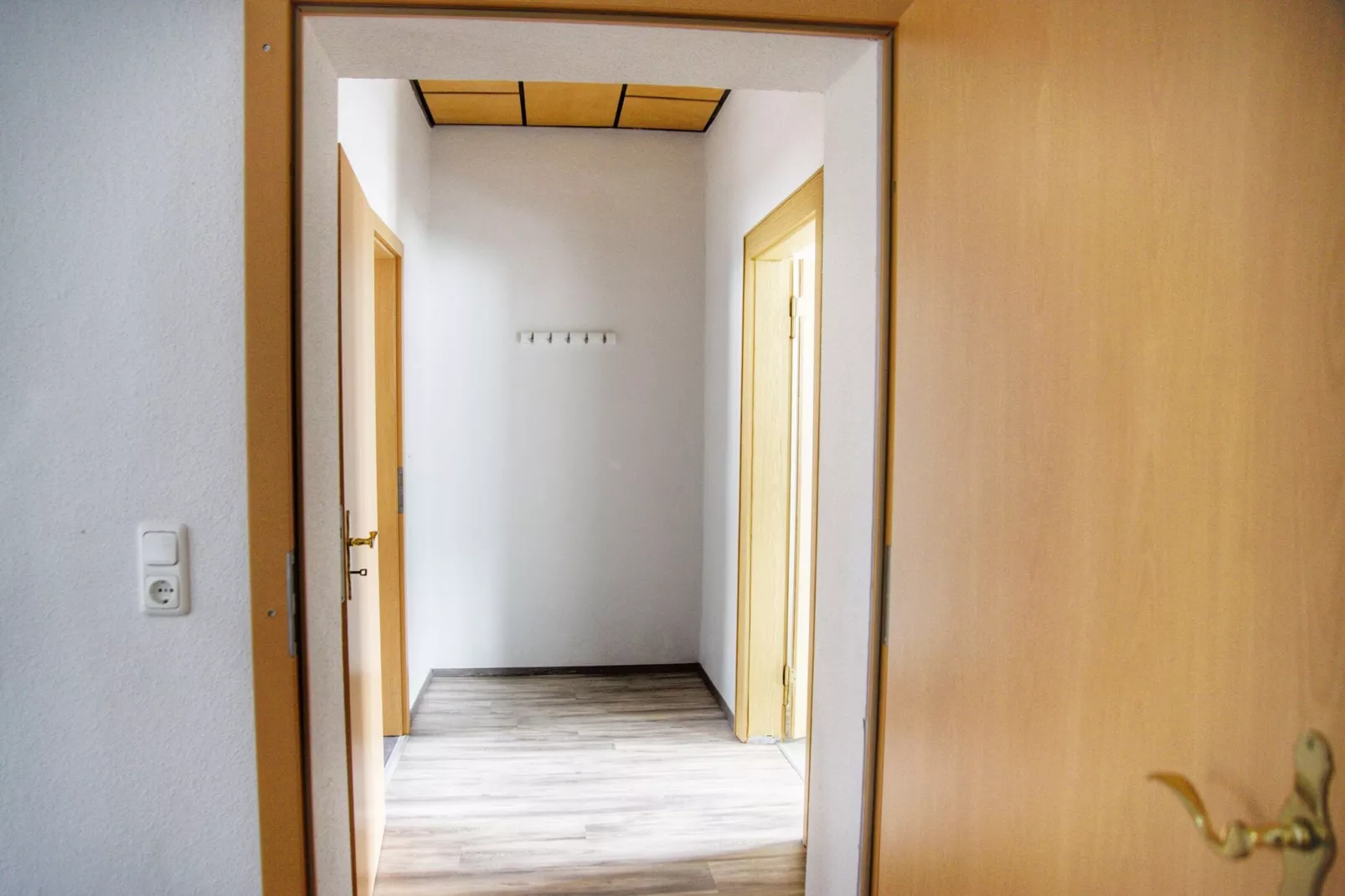 Schöne Ferienwohnung mit Terrasse-Landing