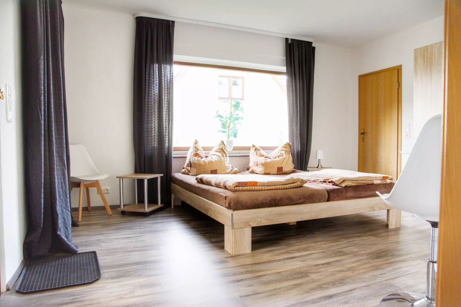Schöne Ferienwohnung mit Terrasse-Bedroom