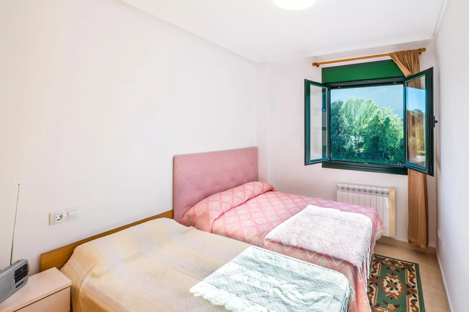 Piso Ríu Calabres-Bedroom
