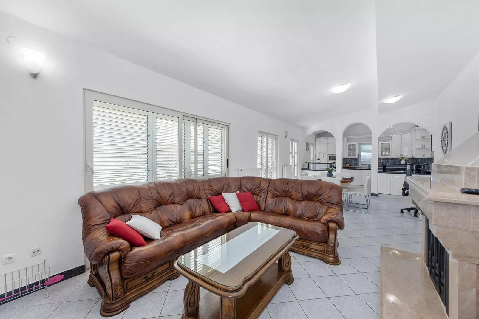 Villa Almas holiday house-Living room