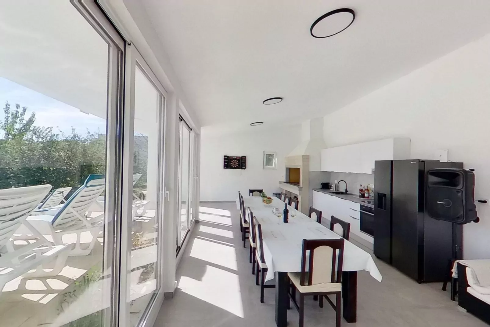 Villa Almas holiday house-Dining room