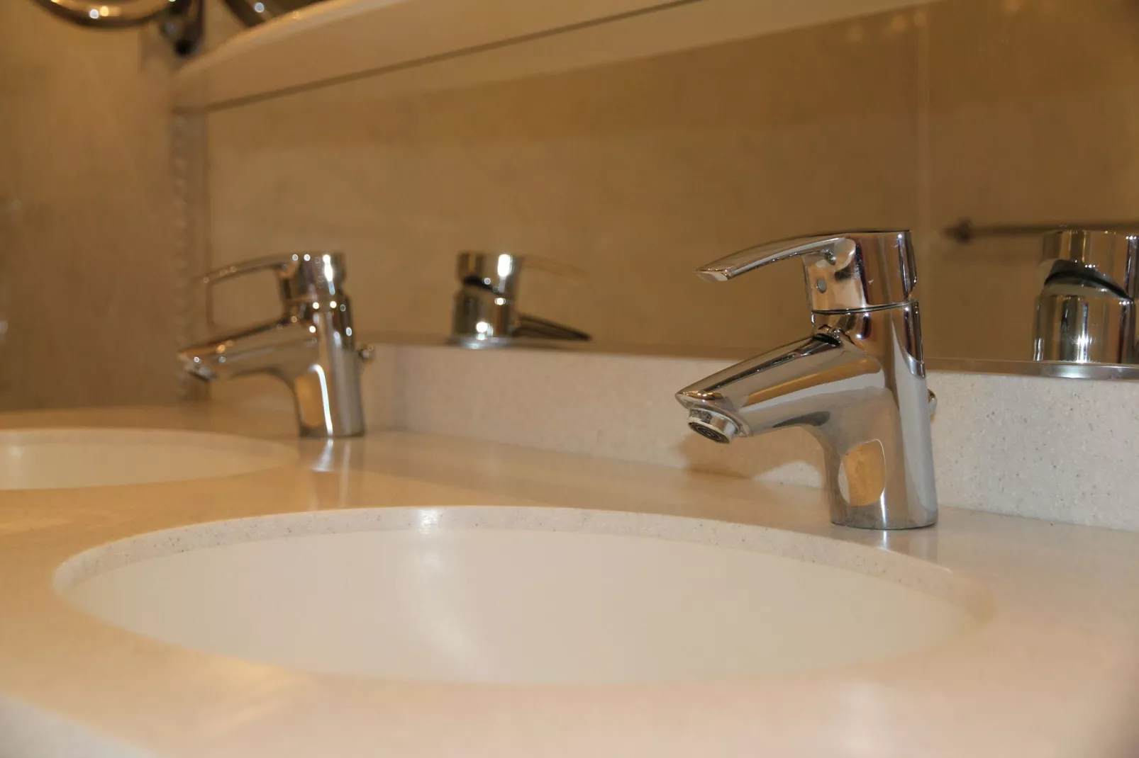 Alkmaar aan het water-Badezimmer