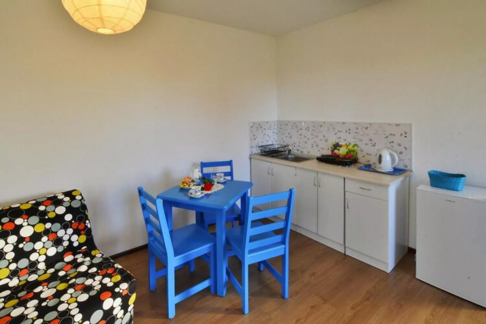 Parterowy domek wakacyjny 25 m2 studio Jarosławiec-Kitchen