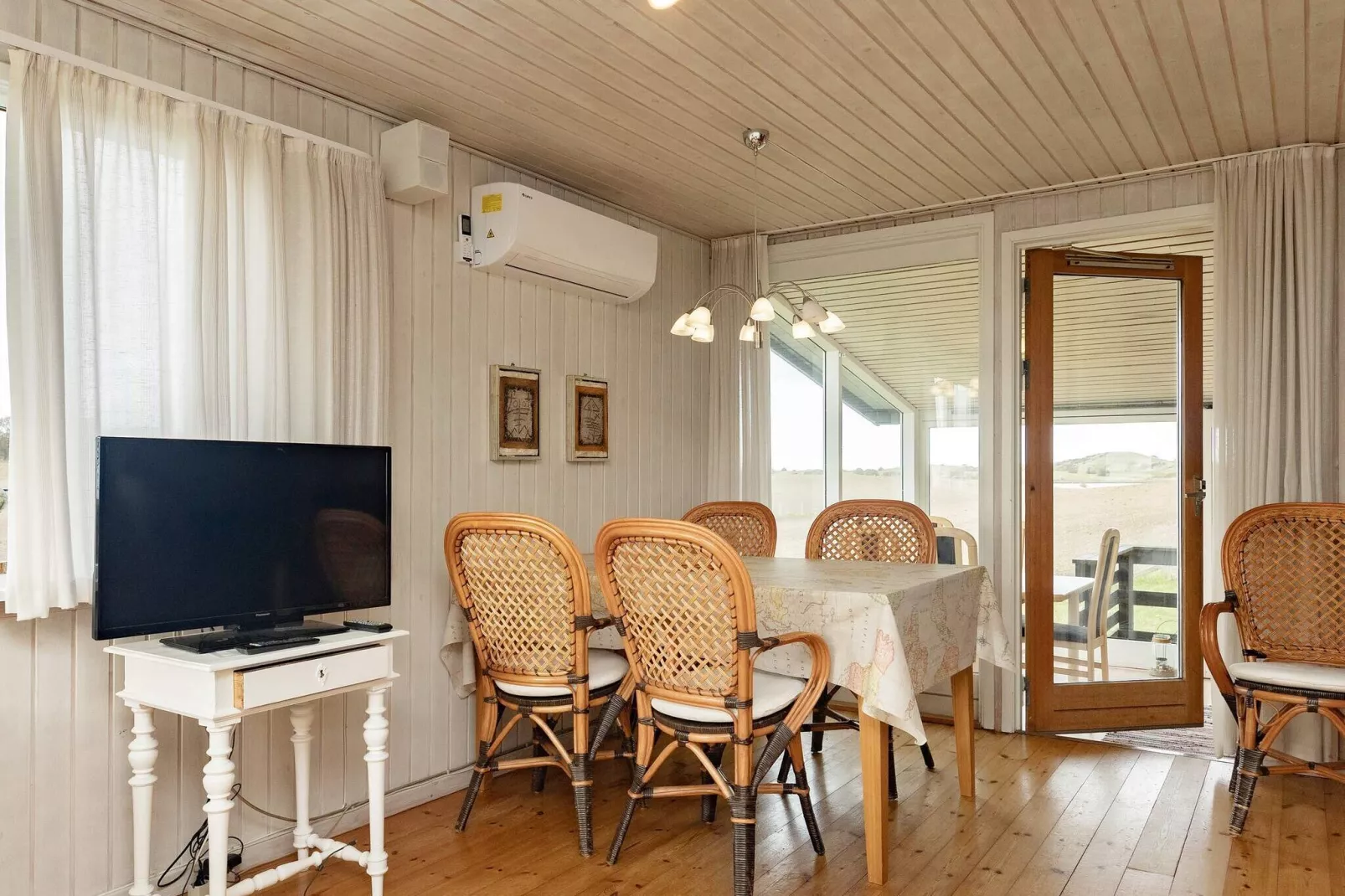 6 person holiday home in Martofte-Indoor