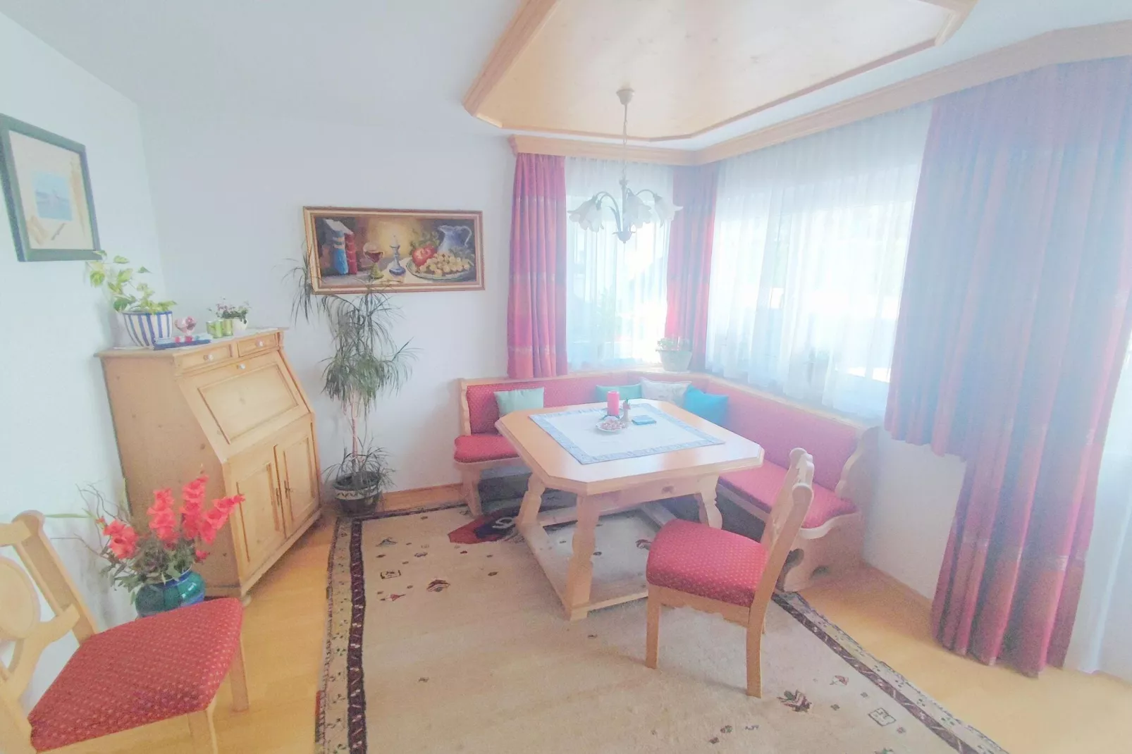 Haus Annelies-Dining room