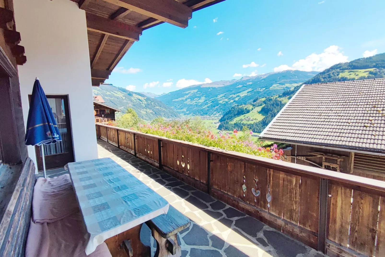 Ferienhaus Linda-Exterior summer