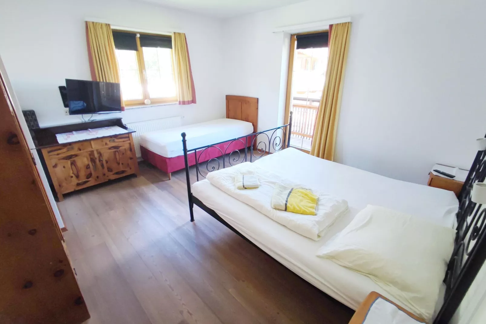 Ferienhaus Linda-Bedroom