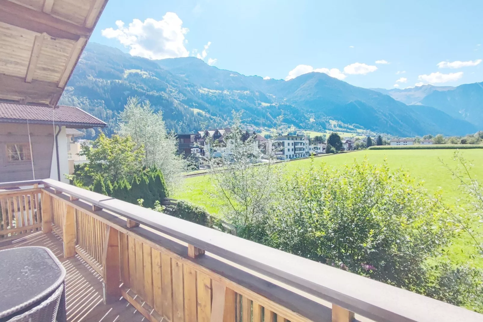Ferienhaus Linda-Terrace balcony