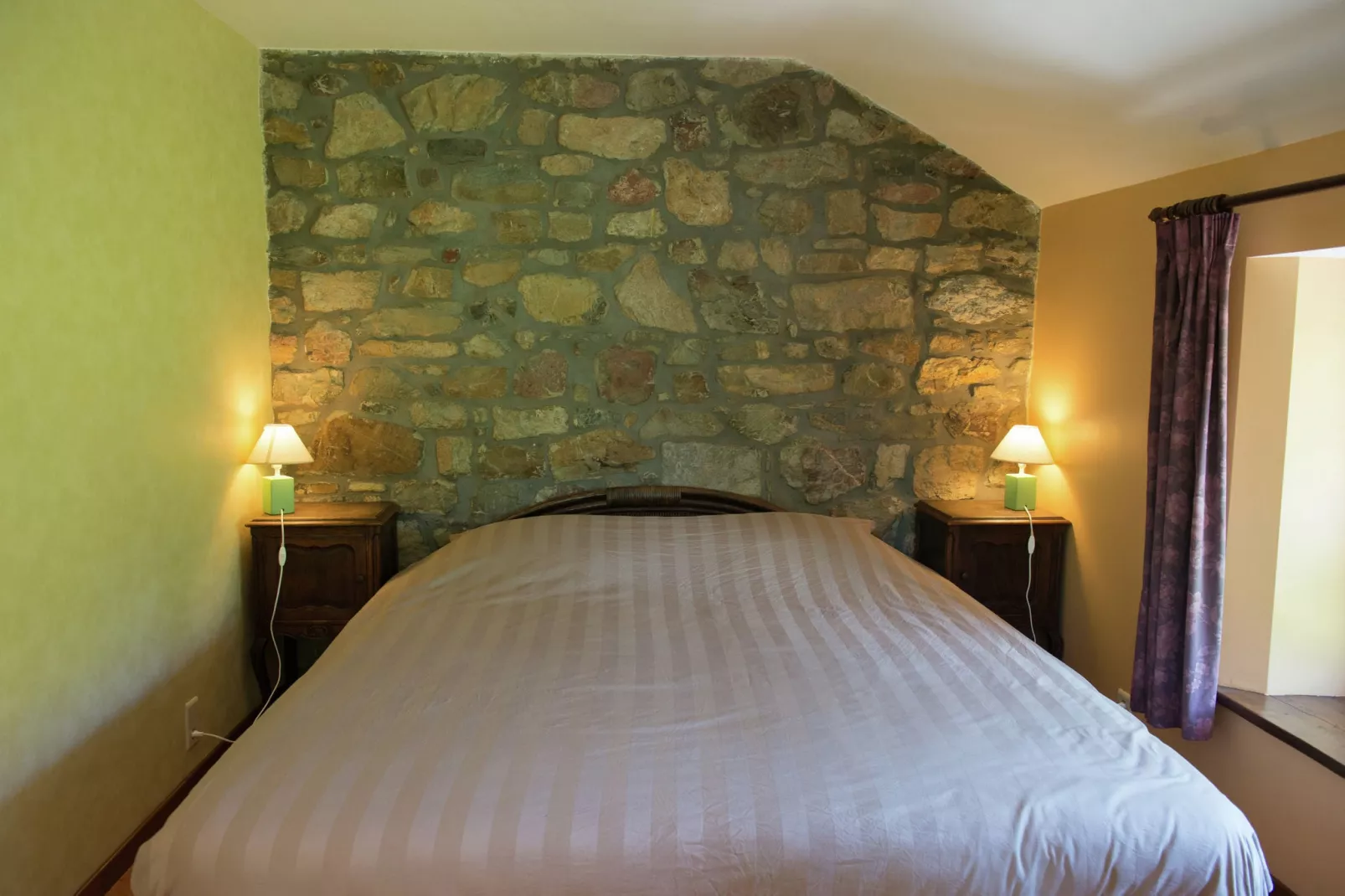 Tolifaz-Bedroom