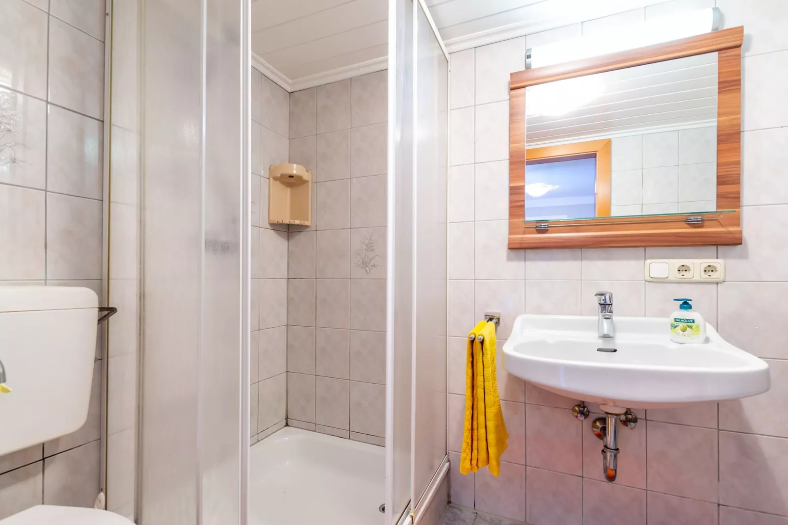 Josefine-Eva-Bathroom