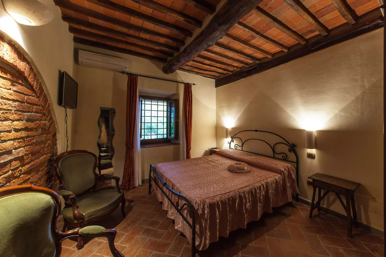 Giardino - Taverna Grande-Bedroom
