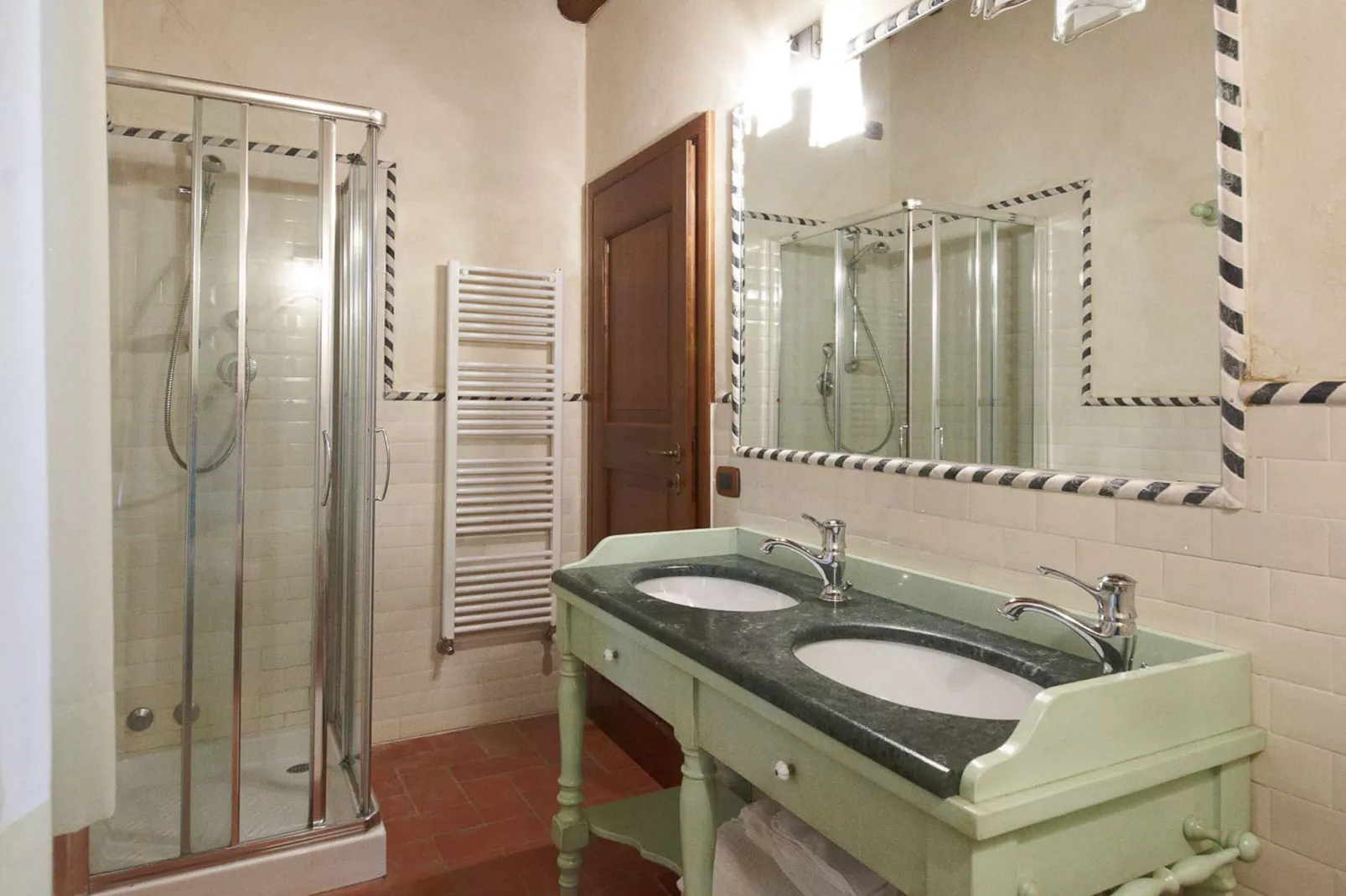 Giardino - Levante-Bathroom