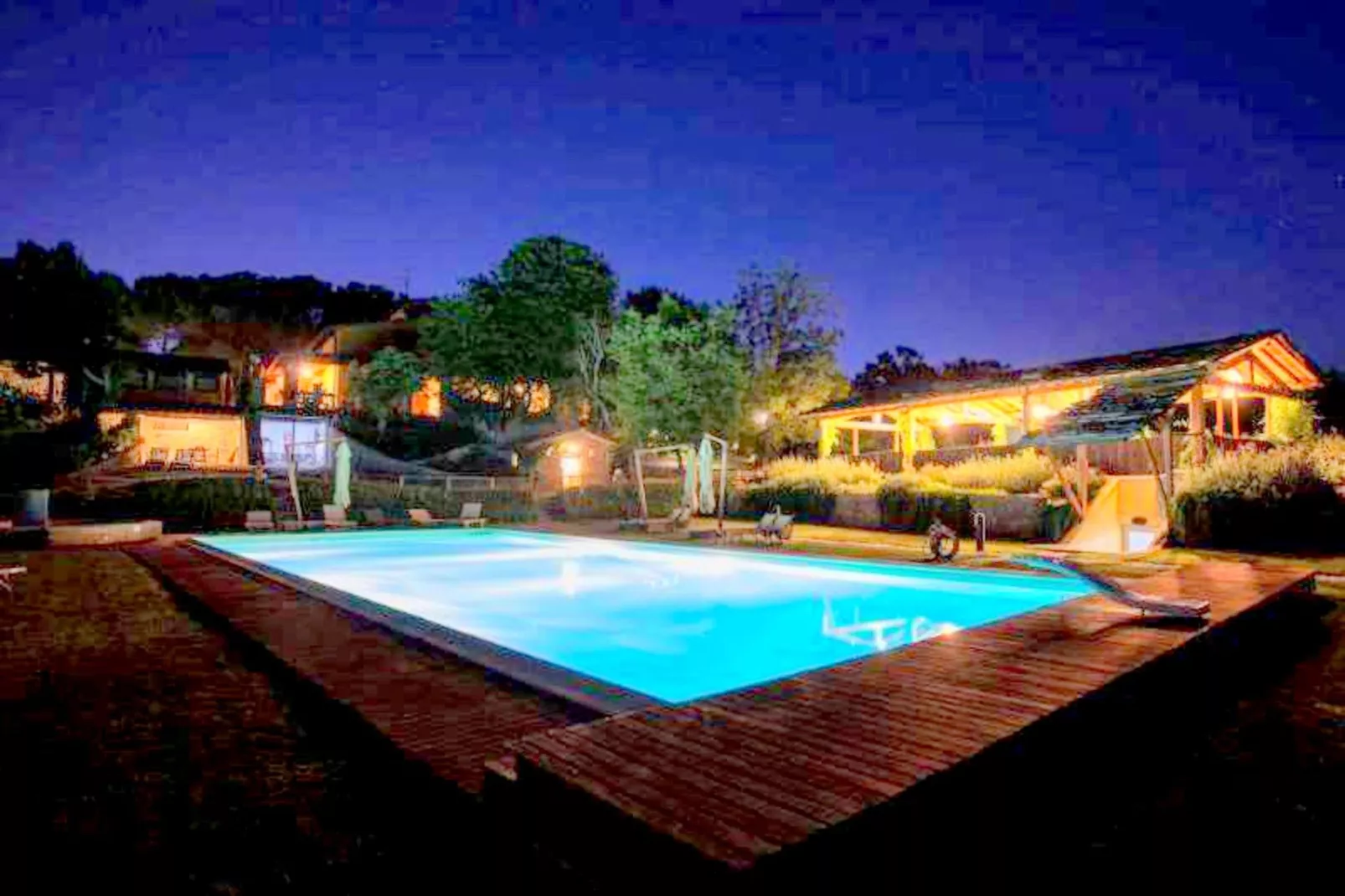 Giardino Ponente per Due-Pool