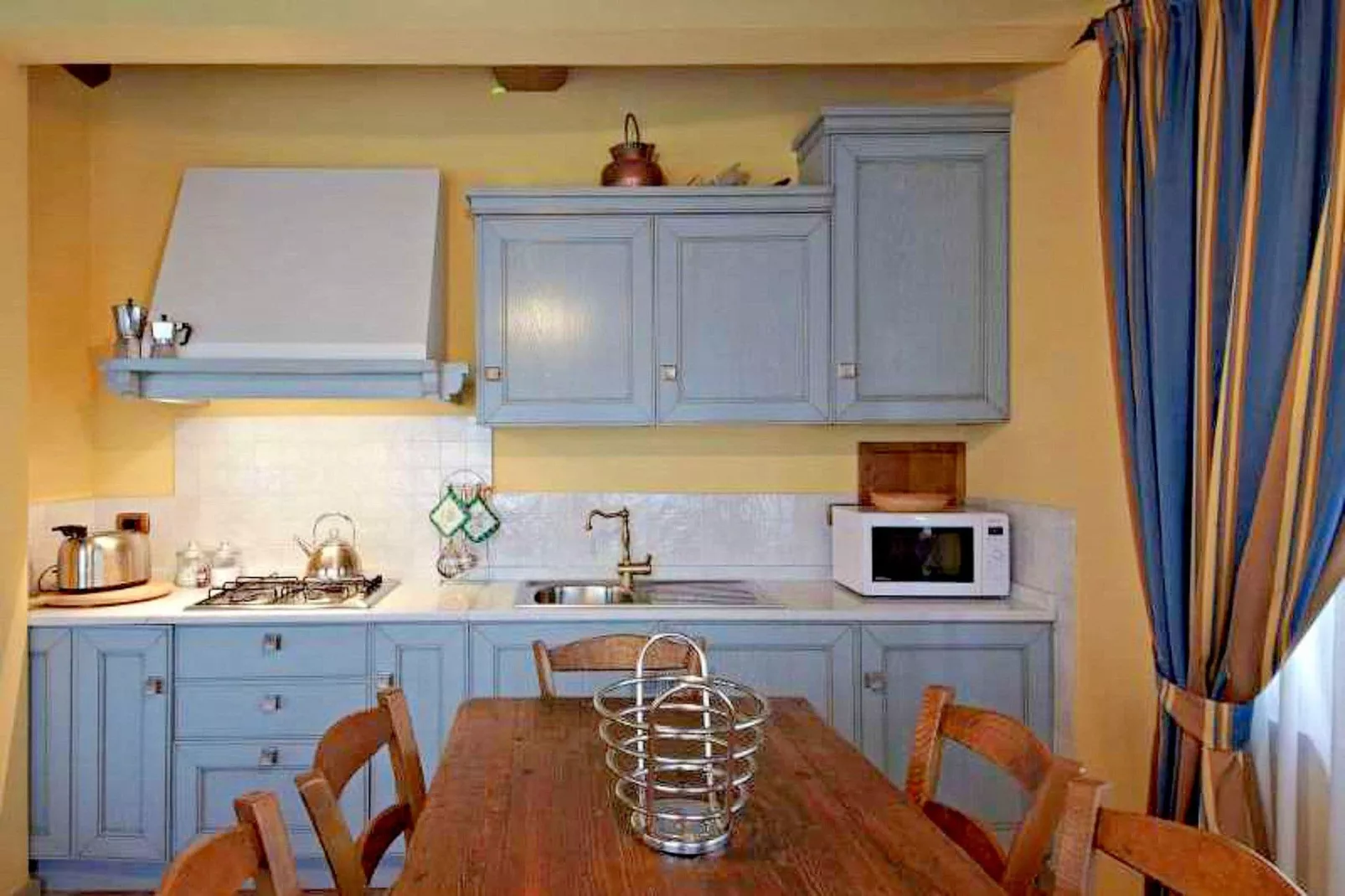Giardino Ponente per Due-Kitchen