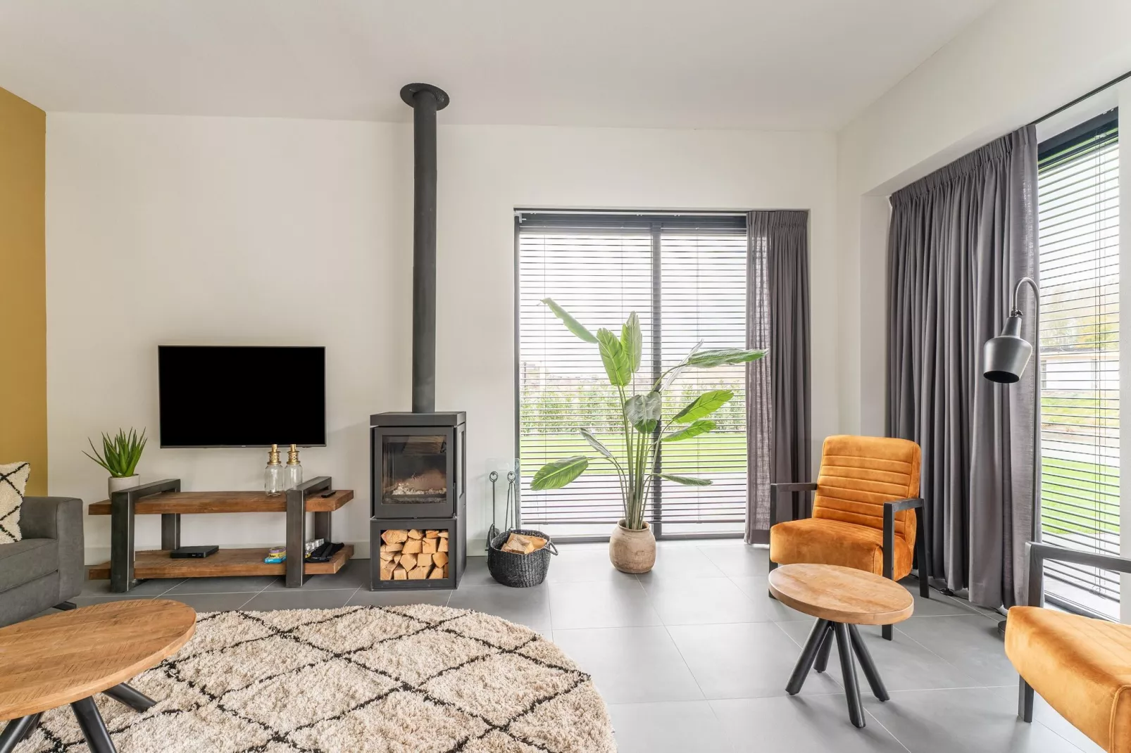 Watervilla Calore 575-Living room