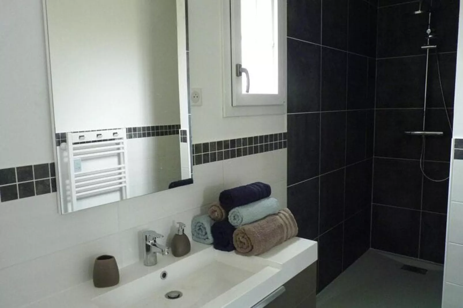 Semi-detached house Rieux - 12 pers-Badezimmer