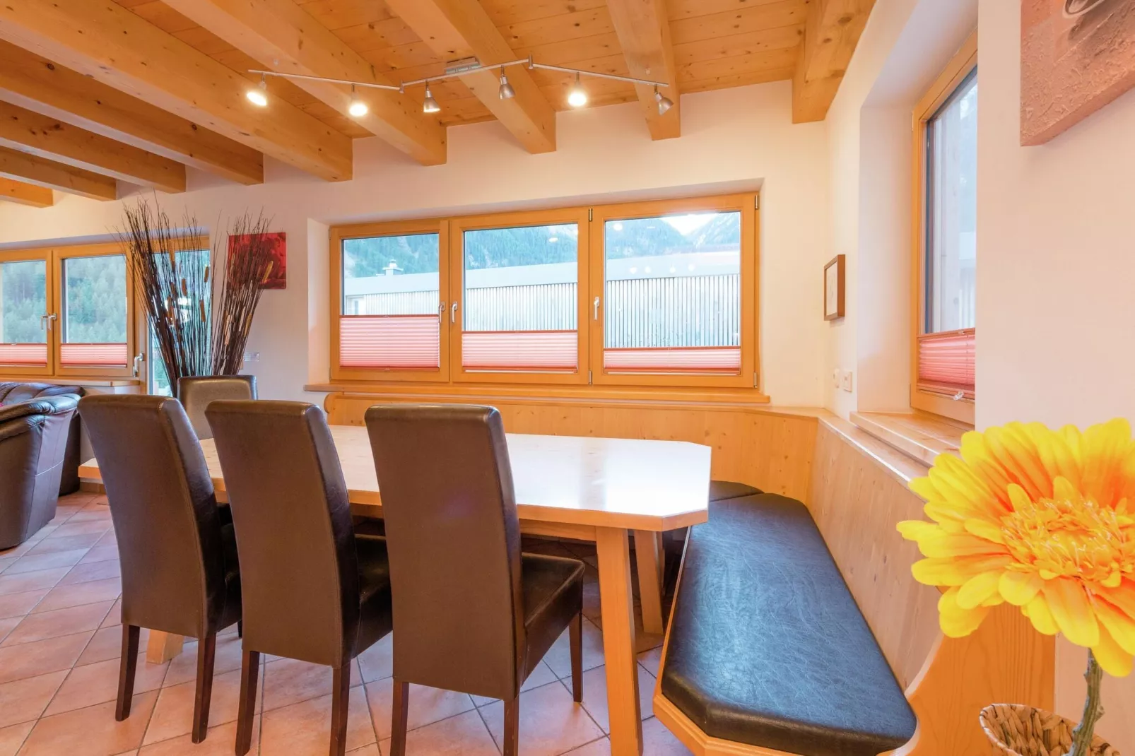 Chalet Wasserfall-Dining room