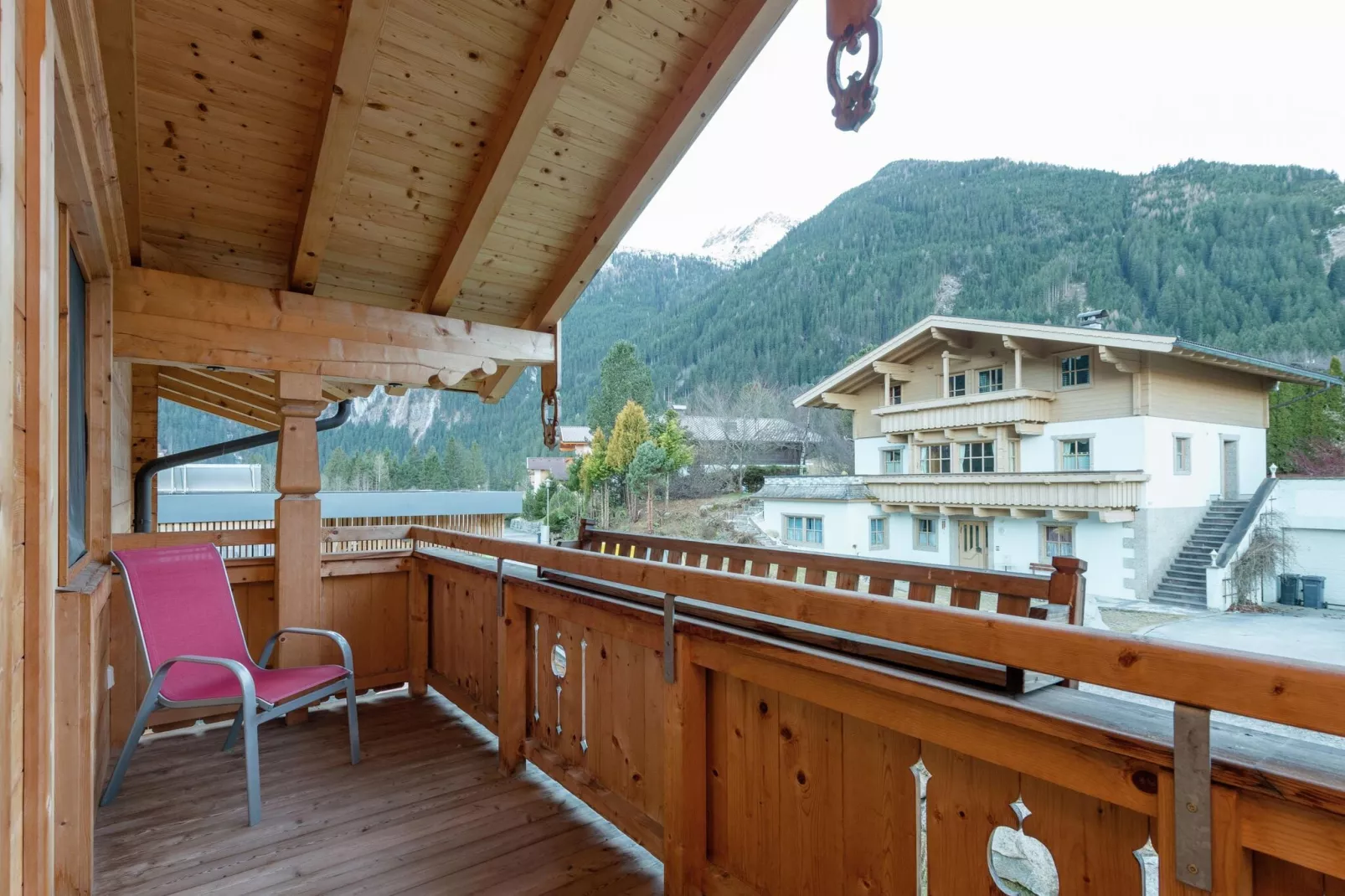 Chalet Wasserfall-Terrace balcony